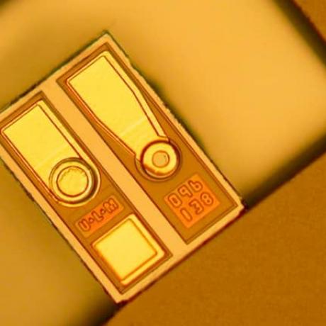 Exemple de dispositif photonique : intégration optoélectronique